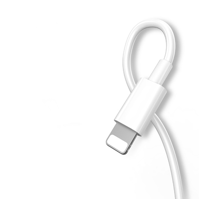 청구하여 빨리 아이폰을 위한 데이터 케이블 2.4A를 고발하는 OEM ODM PVC USB